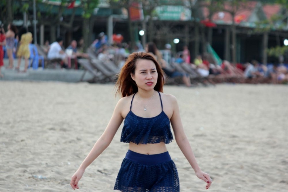 Biển Cửa Lò như được thiêu đốt bởi những thiếu nữ nóng bỏng - Ảnh 7 Biển Cửa Lò như được thiêu đốt bởi những thiếu nữ nóng bỏng - Ảnh 7