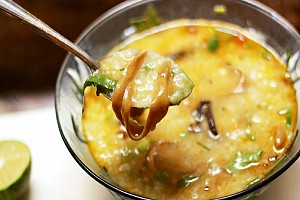 Những Món Đặc Sản Ngon Khó Cưỡng Khi Tới Biển Cửa Lò Những Món Đặc Sản Ngon Khó Cưỡng Khi Tới Biển Cửa Lò