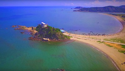 Biển Cửa Lò – Gió đưa sóng đẩy đến mát người Biển Cửa Lò – Gió đưa sóng đẩy đến mát người