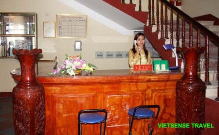 Khách Sạn Bạch Lim