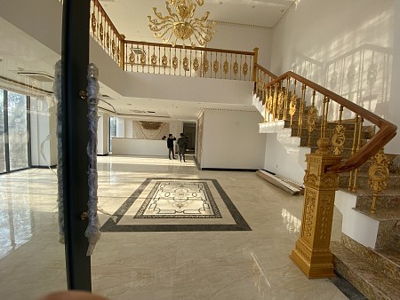 KHÁCH SẠN KINGDOM CỬA LÒ