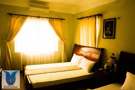 Khách Sạn Sông La