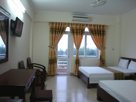 Khach san Sun And Sea