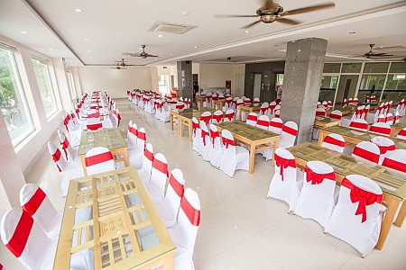 KHÁCH SẠN TRUNG VINH