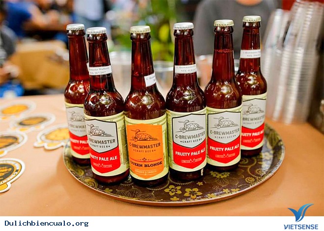 Xem giá bia để biết giá cả của nhà hàng Xem giá bia để biết giá cả của nhà hàng