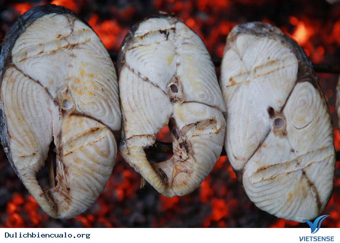 Đột nhập vào làng nướng cá tại Cửa Lò - Ảnh 2 Đột nhập vào làng nướng cá tại Cửa Lò - Ảnh 2