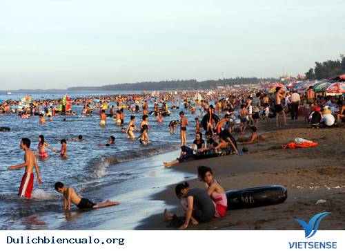 khách thăm quan Đến Cửa Lò Tăng Cao Vào Dịp Hè - Ảnh 1 khách thăm quan Đến Cửa Lò Tăng Cao Vào Dịp Hè - Ảnh 1