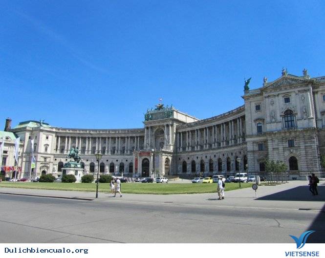Hành trình ngắn ngày lãng mạn với Vienna - Ảnh 1 Hành trình ngắn ngày lãng mạn với Vienna - Ảnh 1
