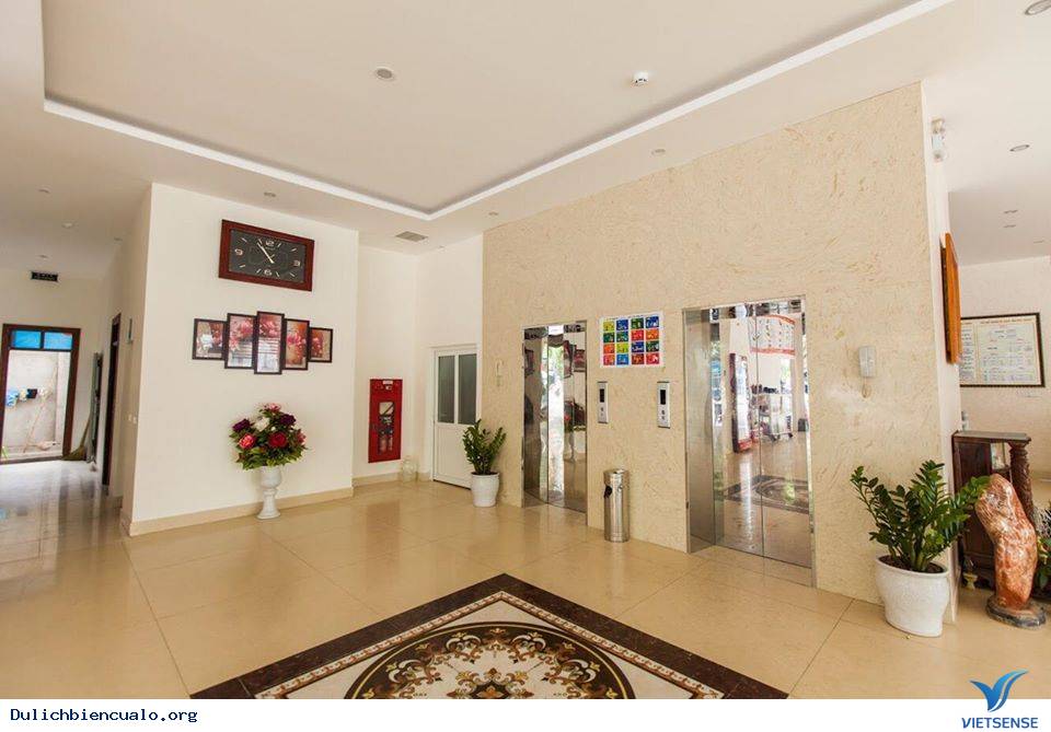 KHÁCH SẠN TRUNG VINH