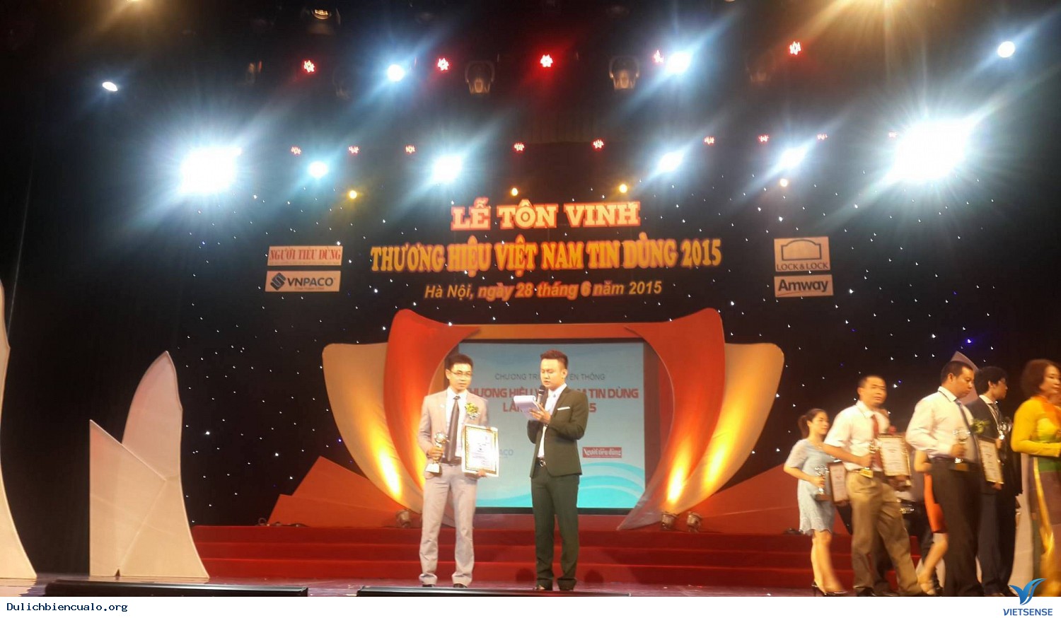 VietSense Travel: Chặng đường 9 năm và những giải thưởng danh giá - Ảnh 4 VietSense Travel: Chặng đường 9 năm và những giải thưởng danh giá - Ảnh 4